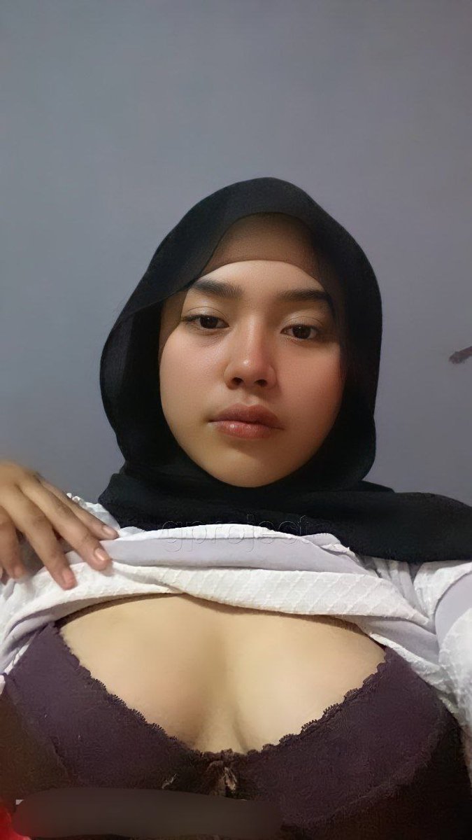 New Video Viral Jilbab Abg 2025 Memastikan Kondisi Sekitar Aman Top Global