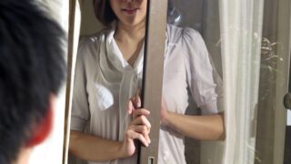 Lol Jepang Terbaru Saat suaminya pergi, sebuah dorongan terlarang yang tidak bisa ditahan